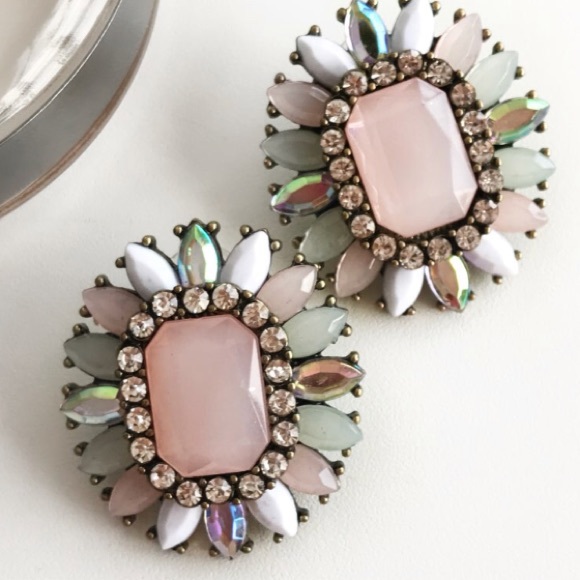 AYANA Opal Stone Earrings - Picture 3 of 8